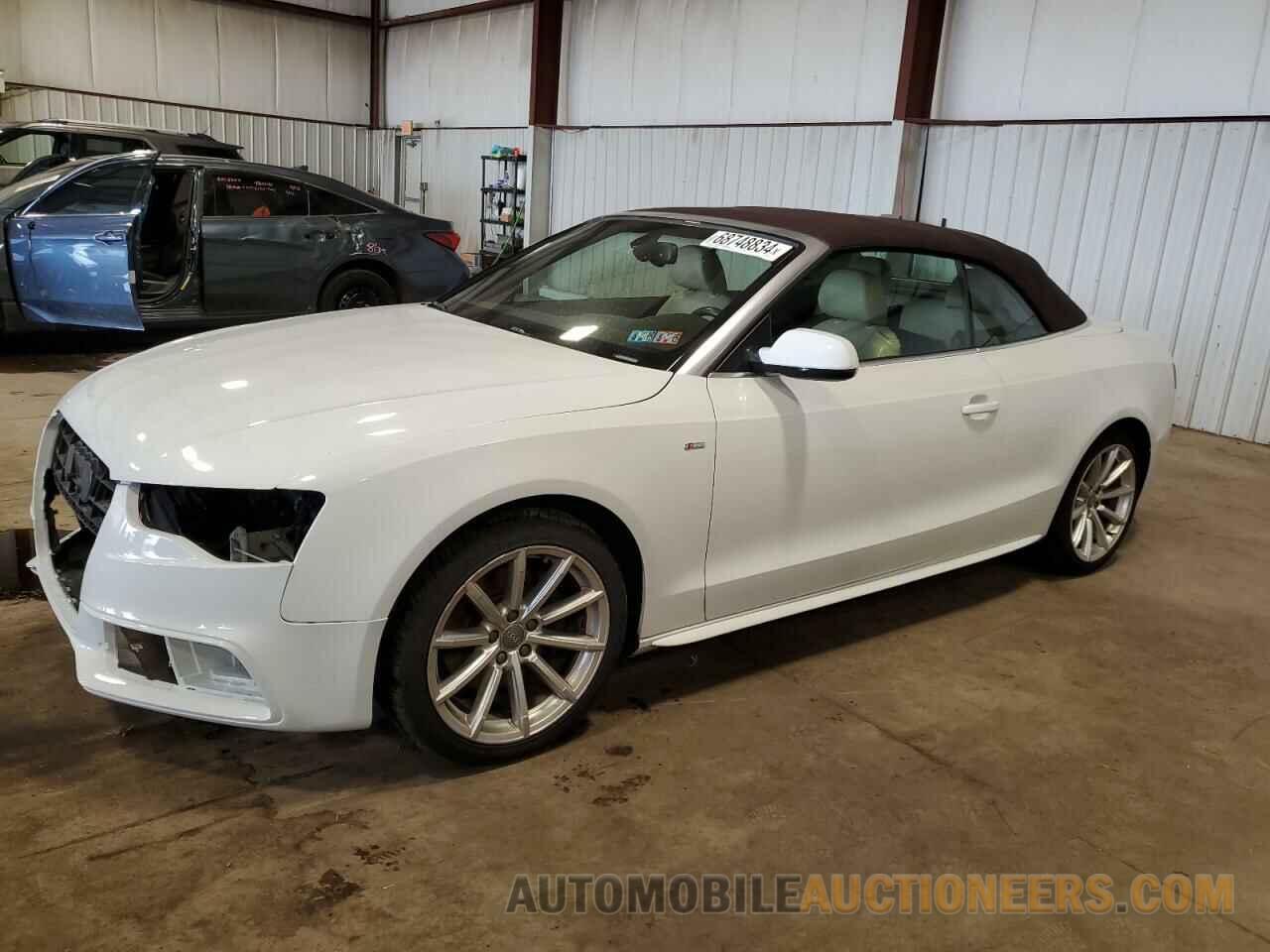 WAUMFAFH5FN013676 AUDI A5 2015