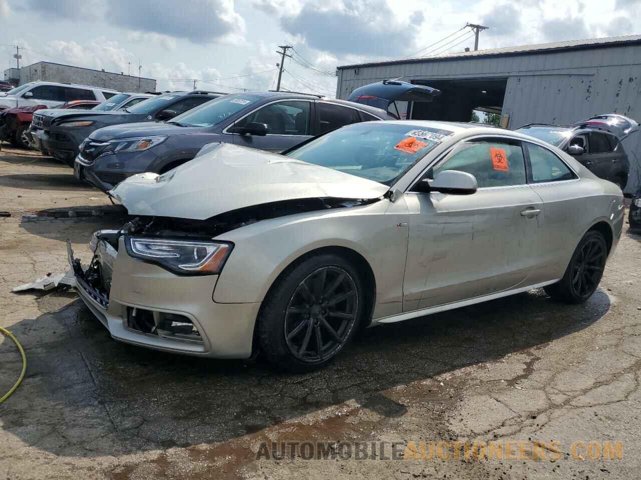 WAUMFAFR0FA005288 AUDI A5 2015