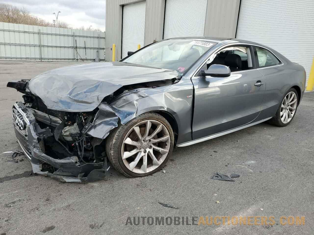 WAUMFAFR0FA030806 AUDI A5 2015