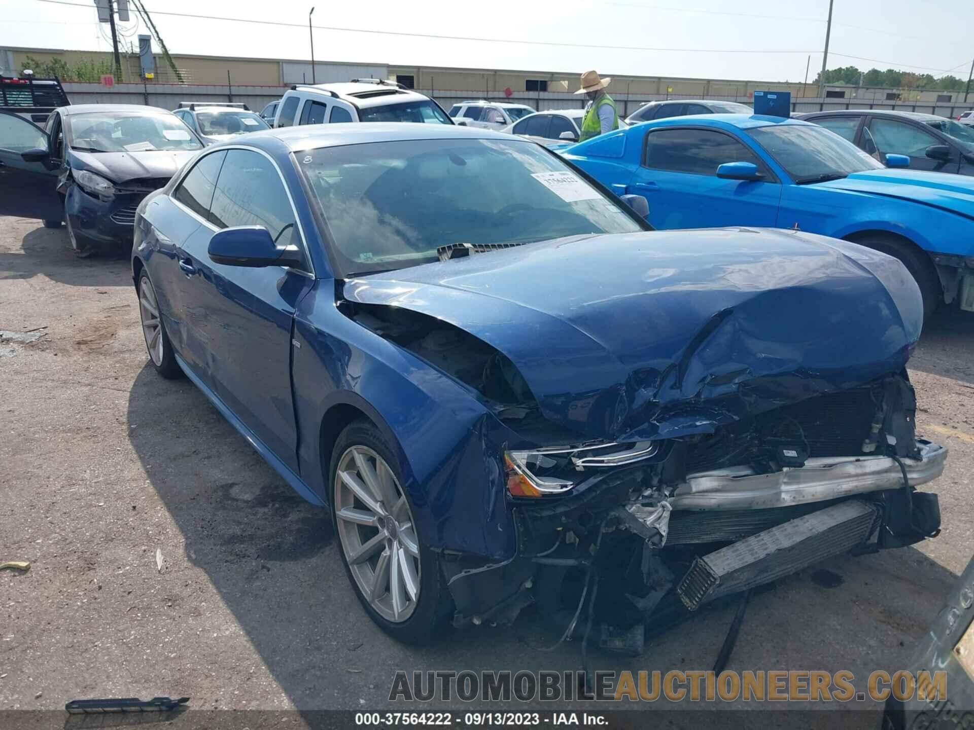 WAUMFAFR0FA055690 AUDI A5 2015