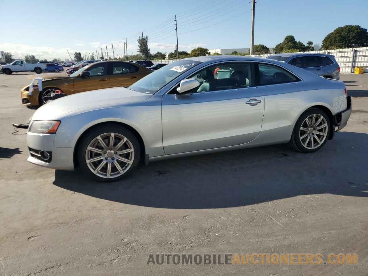 WAURFAFR5BA065003 AUDI A5 2011