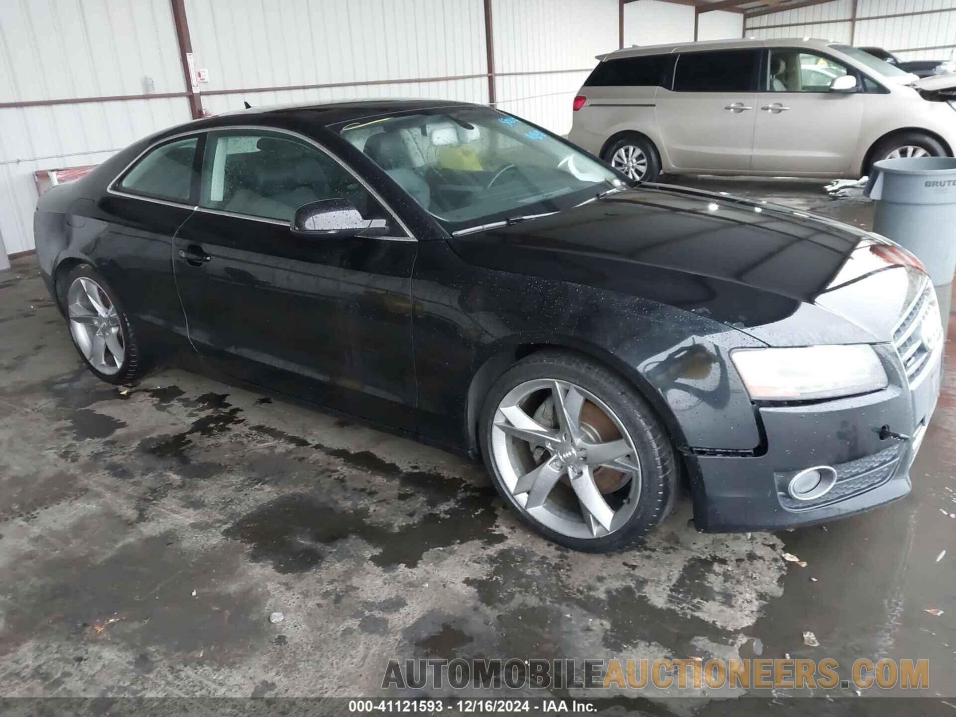 WAURFAFRXCA008605 AUDI A5 2012