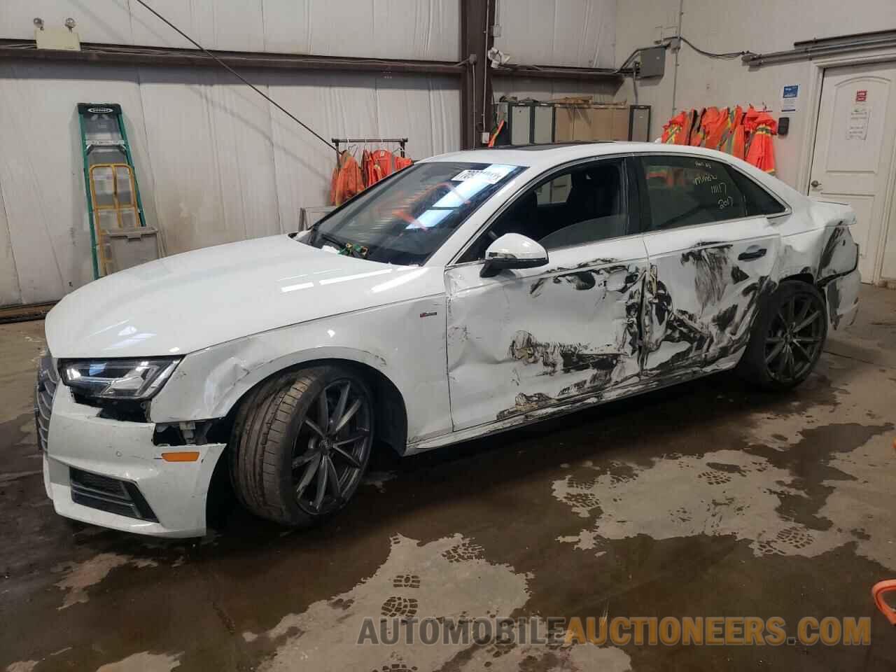 WAURNAF42HN064156 AUDI A4 2017