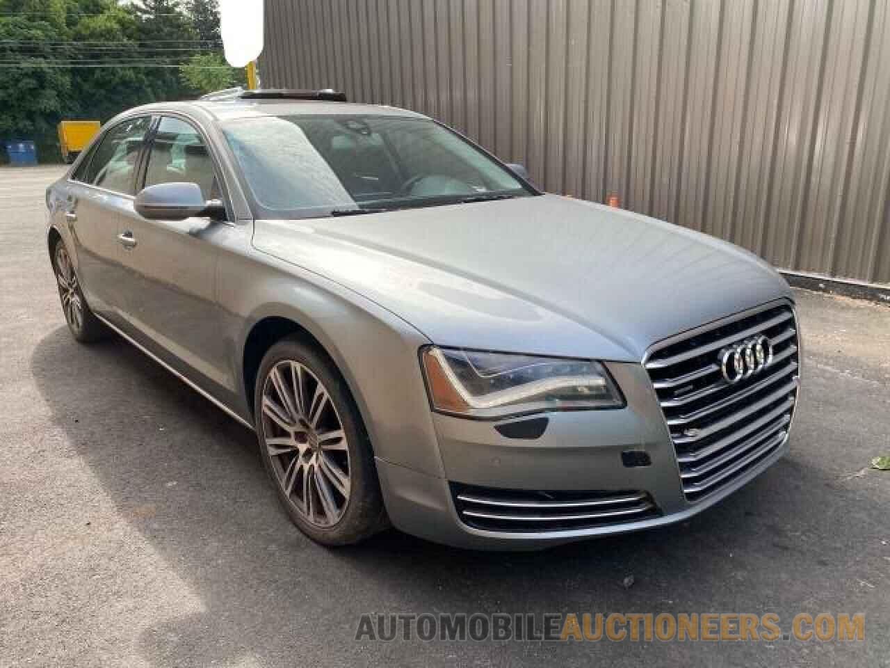 WAURVAFD7BN018734 AUDI A8 2011