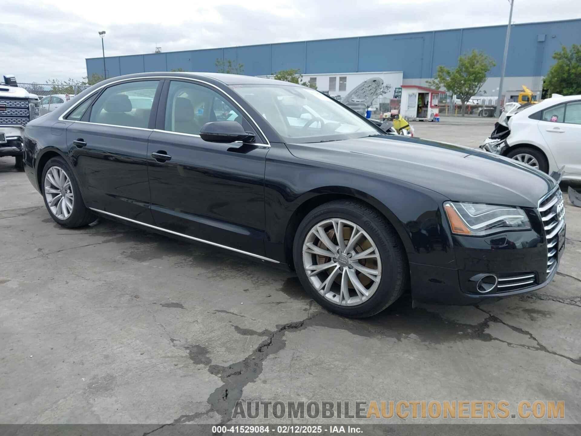 WAURVAFD7CN005452 AUDI A8 L 2012