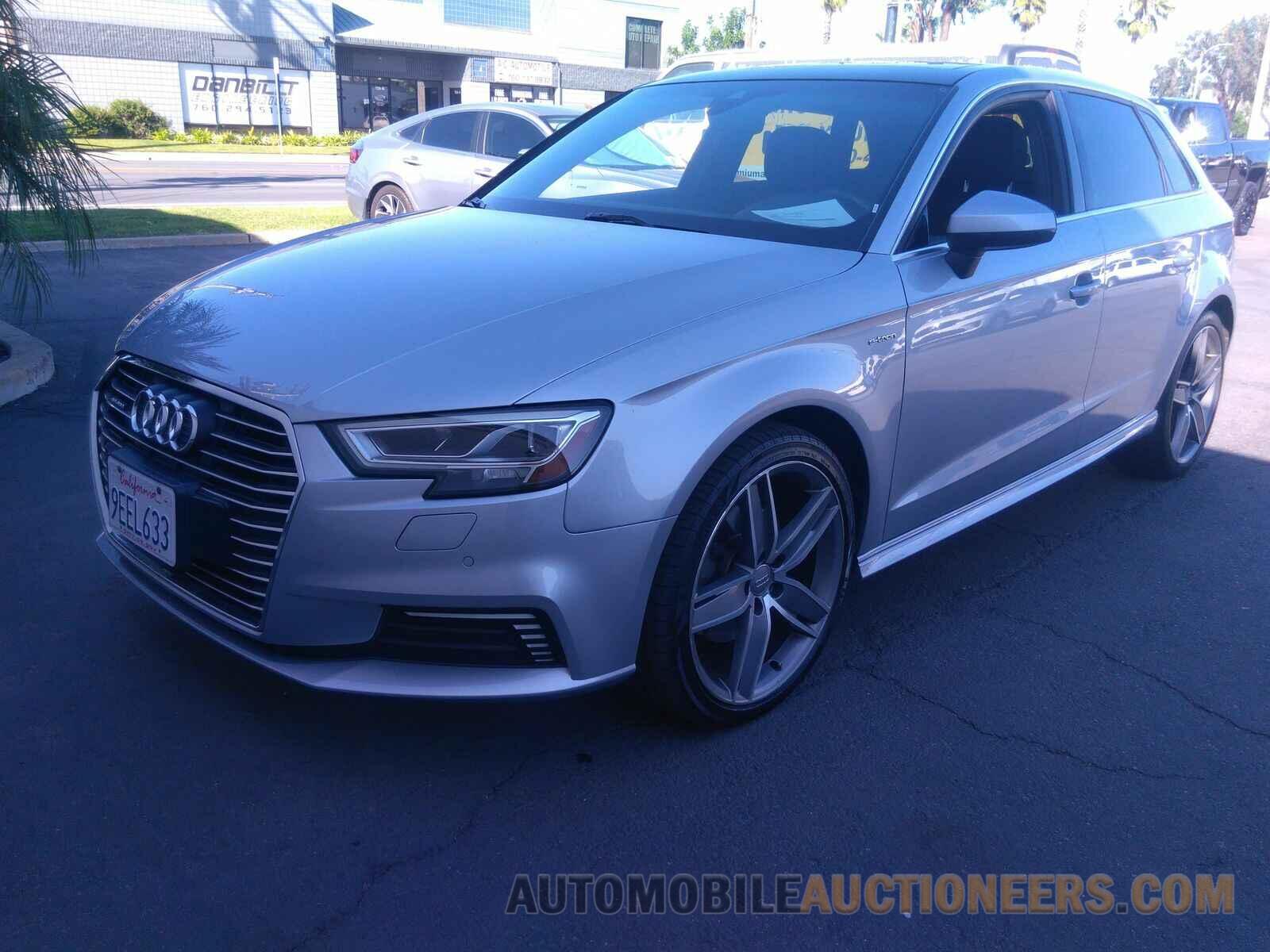 WAUSPBFF4HA109303 Audi A3 Sportback e-tron 2017