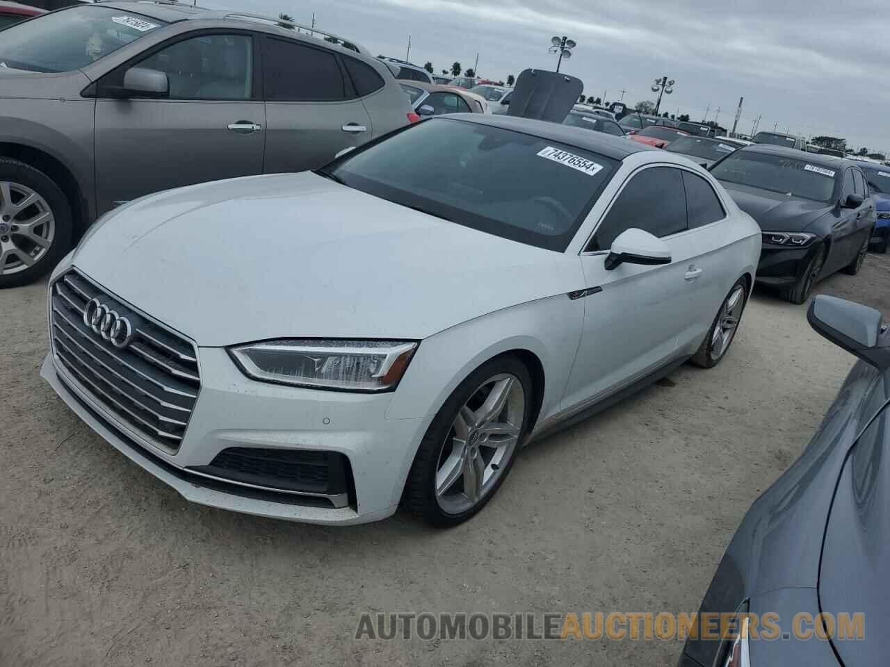 WAUTNAF5XKA033119 AUDI A5 2019