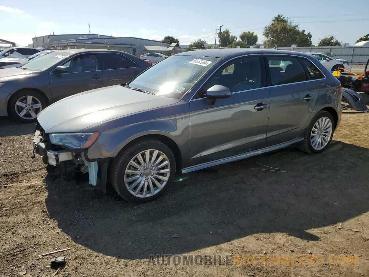 WAUTPBFF2GA096182 AUDI A3 2016