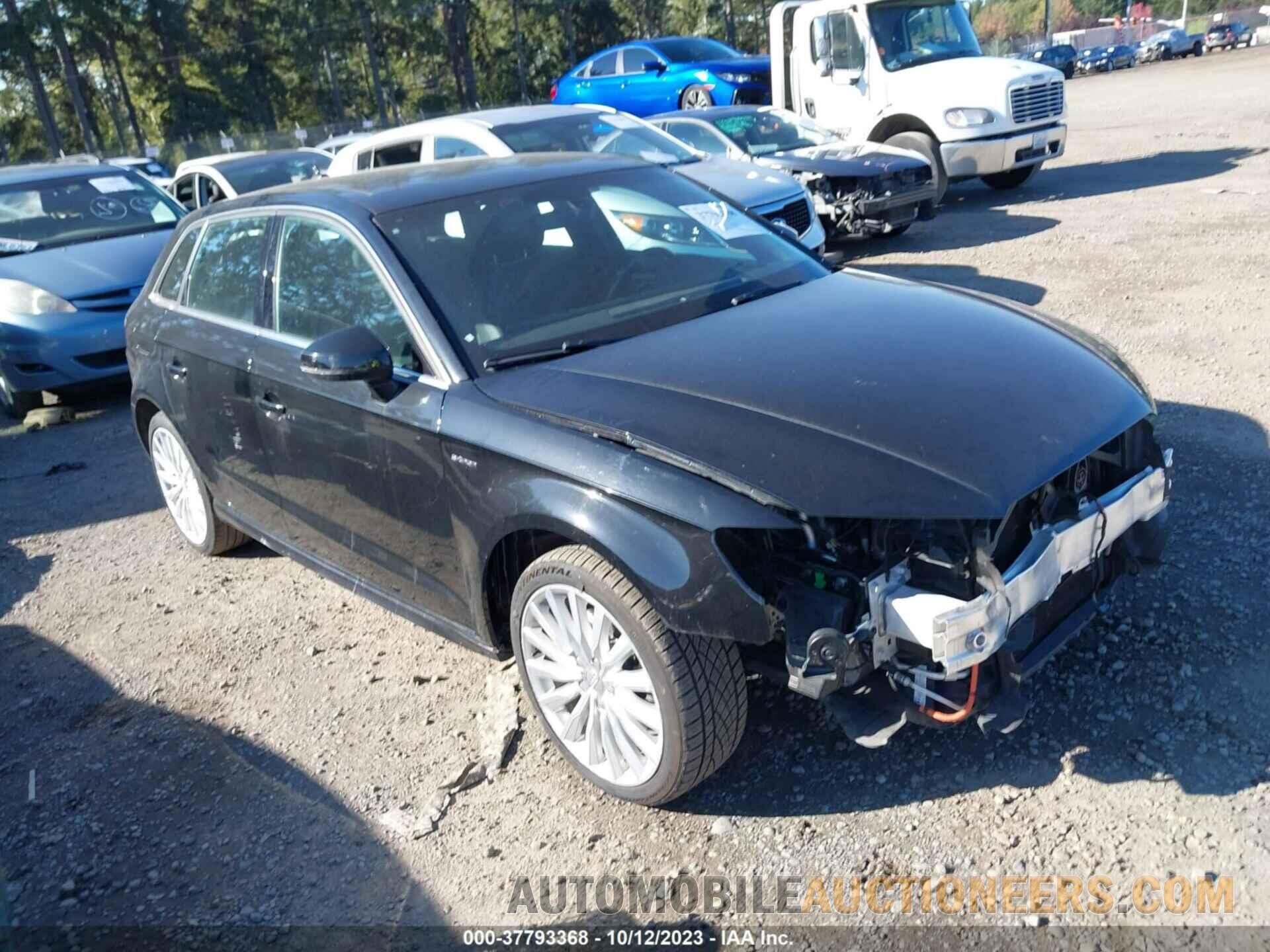 WAUTPBFF3GA121946 AUDI A3 E-TRON 2016