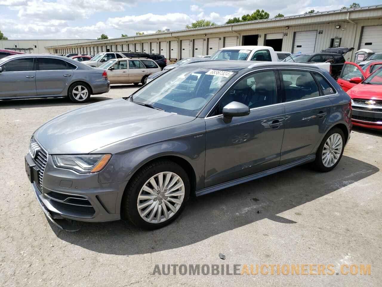 WAUTPBFF4GA078203 AUDI A3 2016