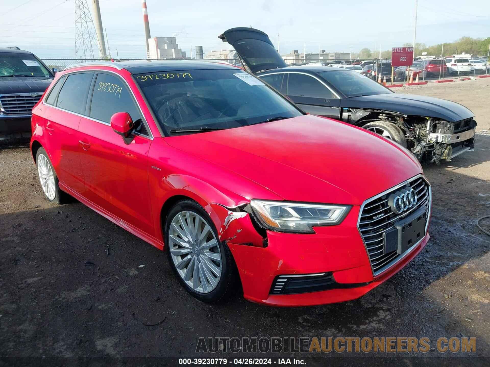 WAUTPBFF4HA036793 AUDI A3 E-TRON 2017