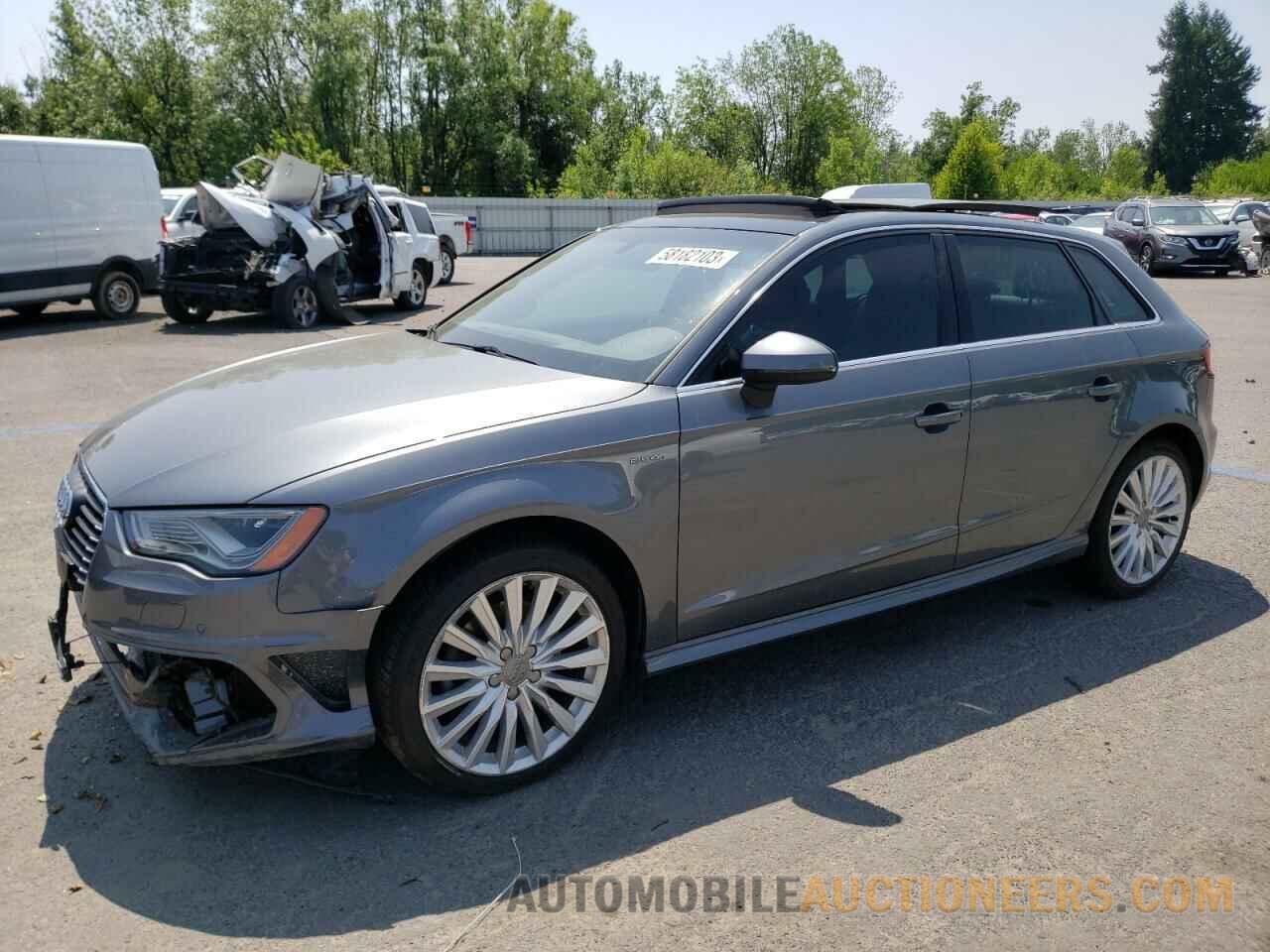 WAUTPBFF5GA050250 AUDI A3 2016