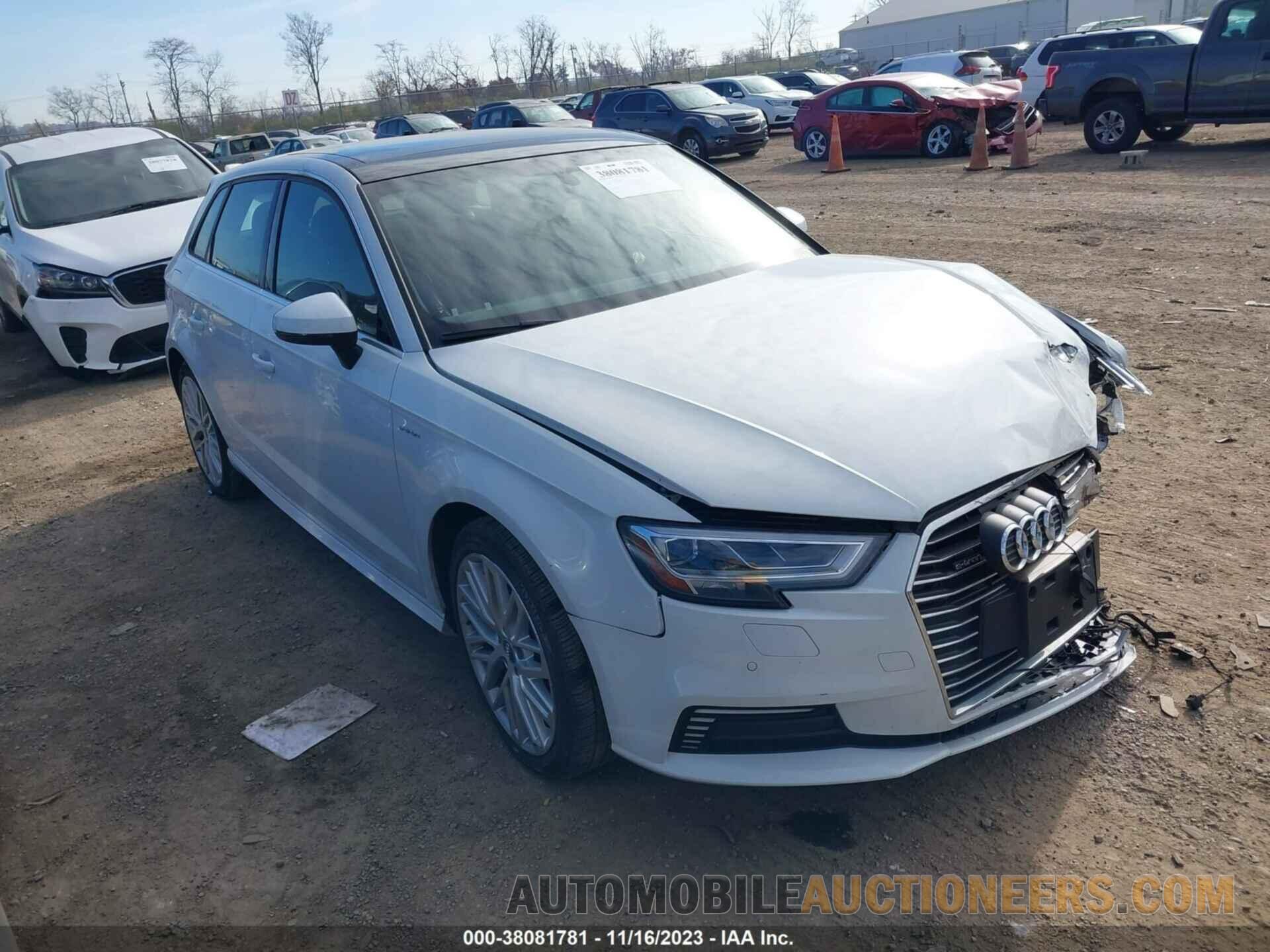 WAUTPBFF5JA066052 AUDI A3 E-TRON 2018