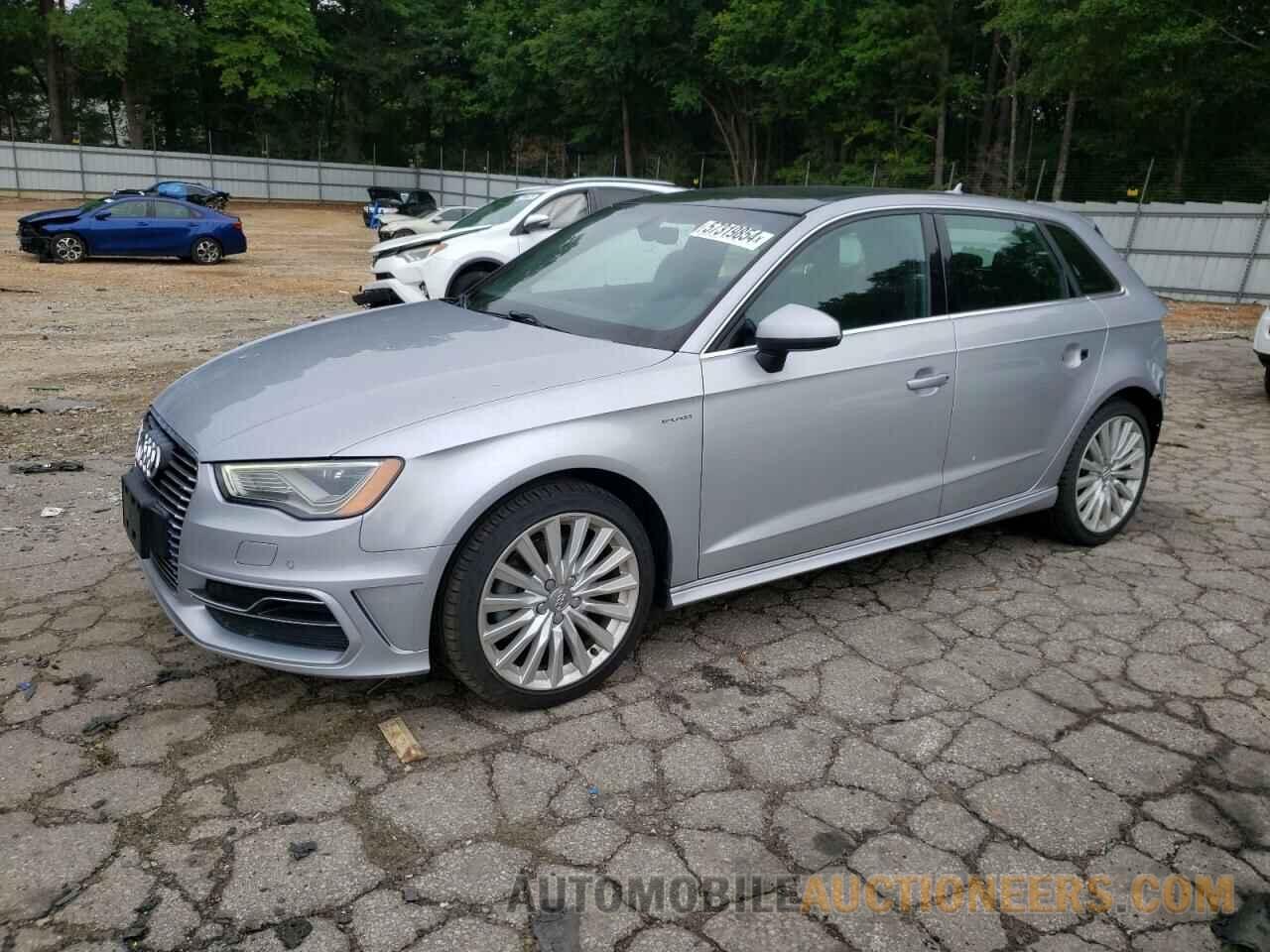 WAUTPBFF6GA035143 AUDI A3 2016