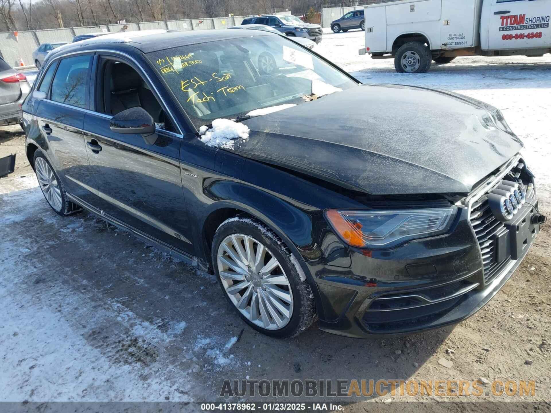 WAUTPBFF8GA050534 AUDI A3 E-TRON 2016