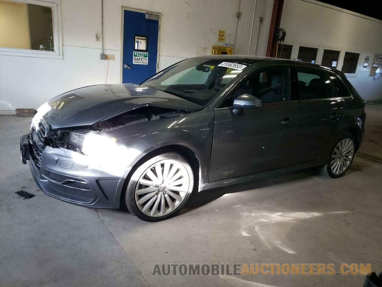 WAUTPBFF8GA167210 AUDI A3 2016