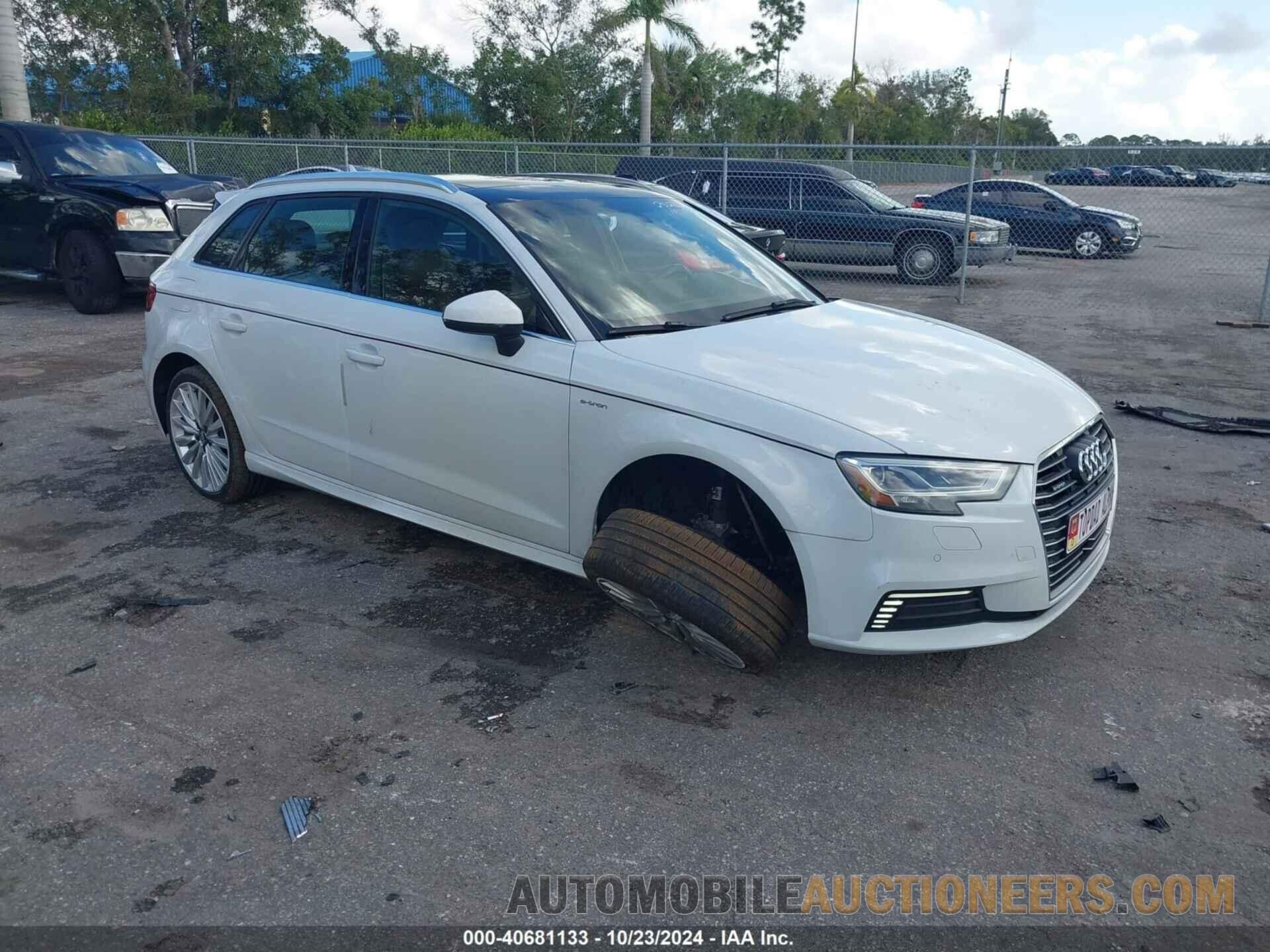 WAUTPBFF9HA130278 AUDI A3 E-TRON 2017