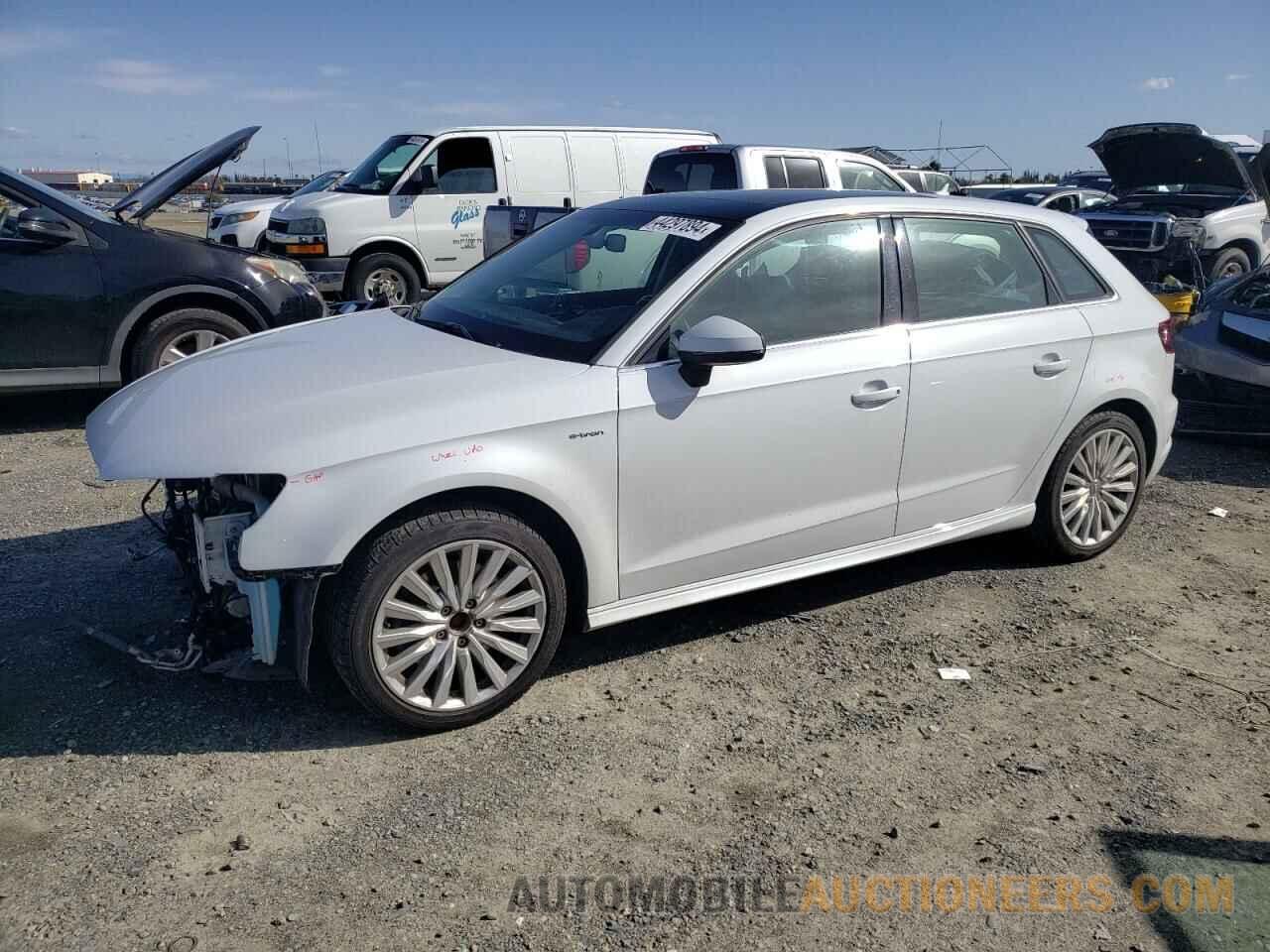 WAUTPBFFXGA081560 AUDI A3 2016