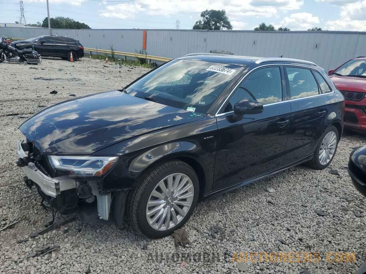 WAUTPBFFXJA057654 AUDI A3 2018