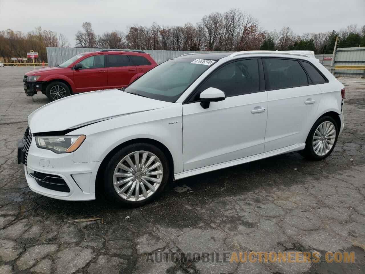 WAUUPBFF1GA082293 AUDI A3 2016