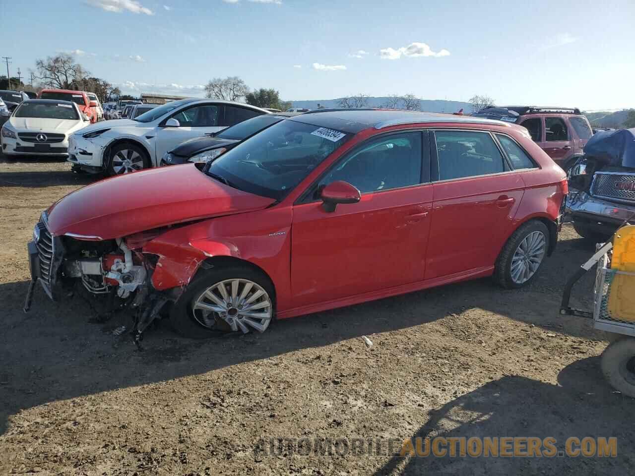 WAUUPBFF2HA035193 AUDI A3 2017