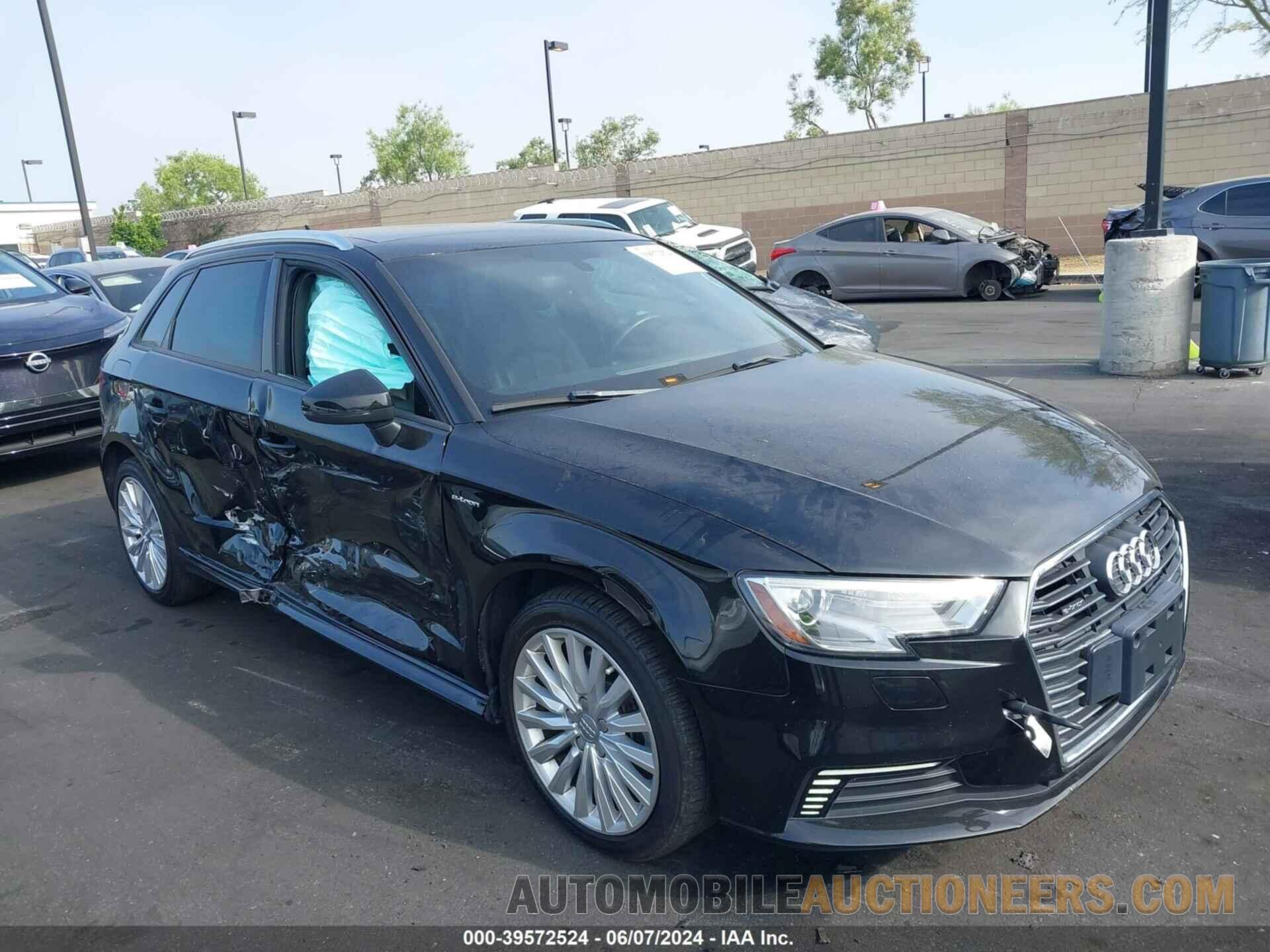 WAUUPBFF3HA059597 AUDI A3 2017