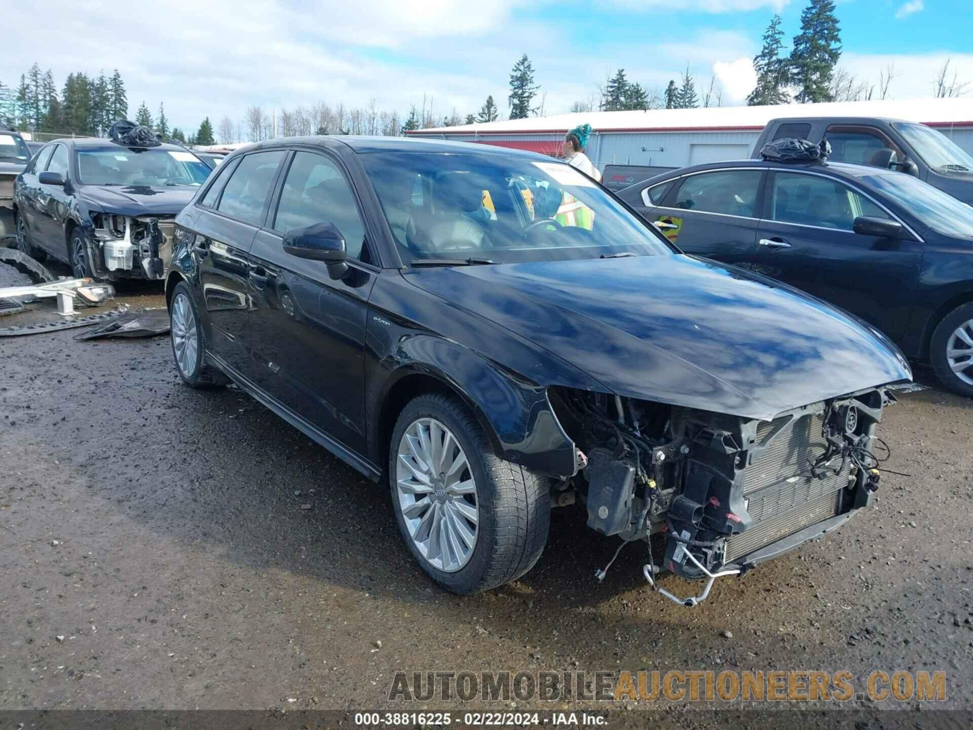 WAUUPBFF4GA144687 AUDI A3 E-TRON 2016