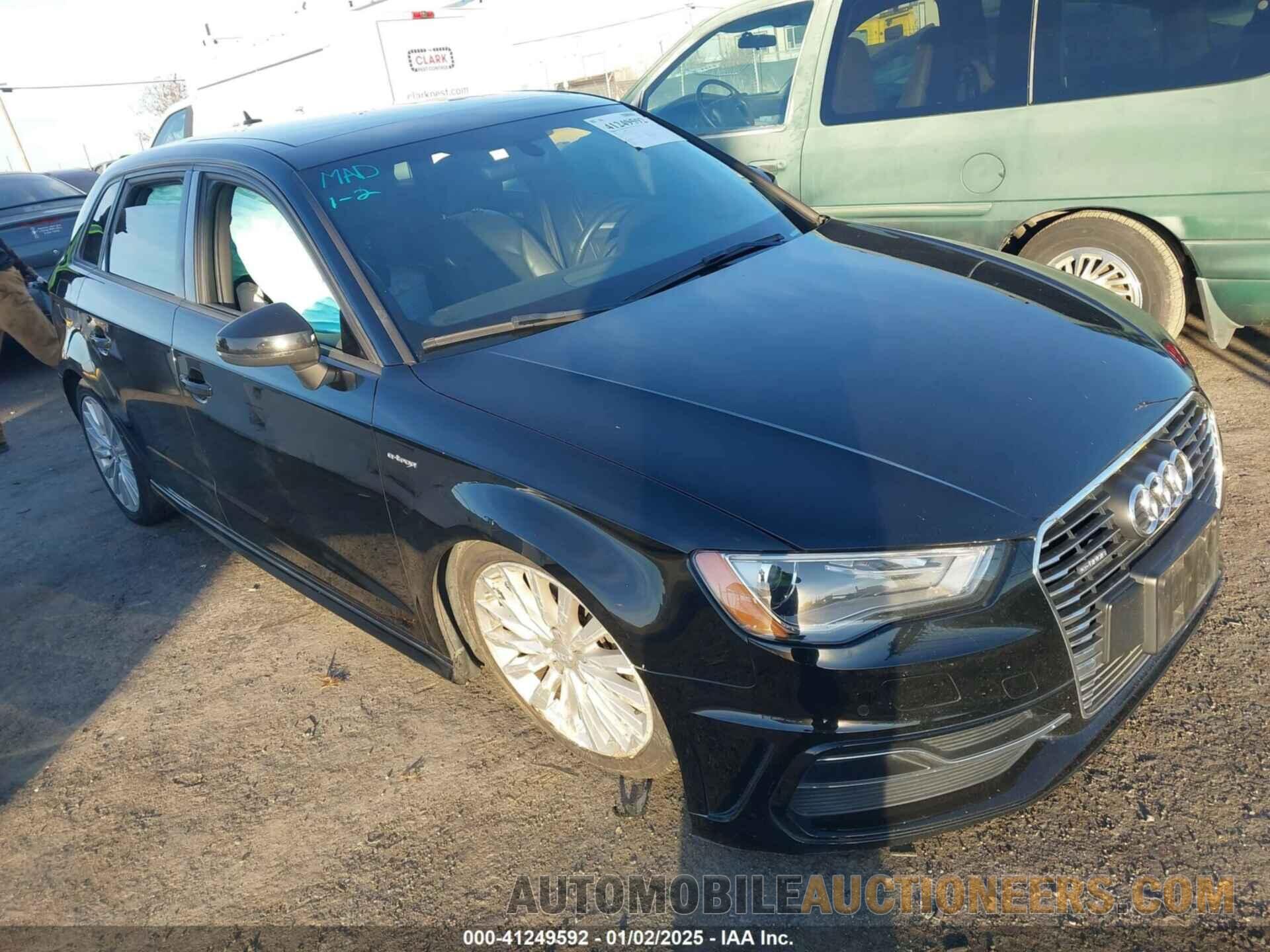 WAUUPBFF5GA103856 AUDI A3 E-TRON 2016