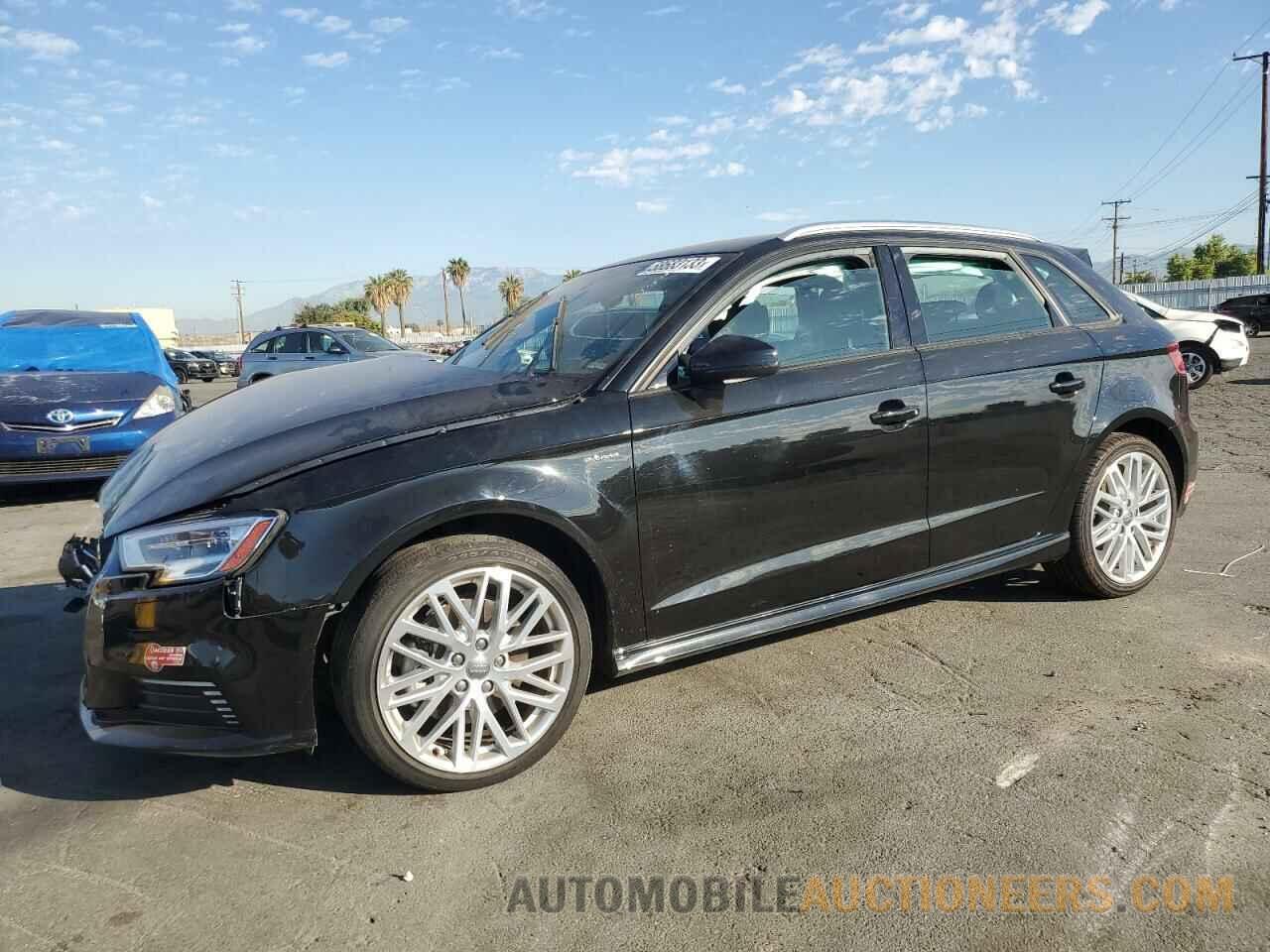 WAUUPBFF6JA096536 AUDI A3 2018