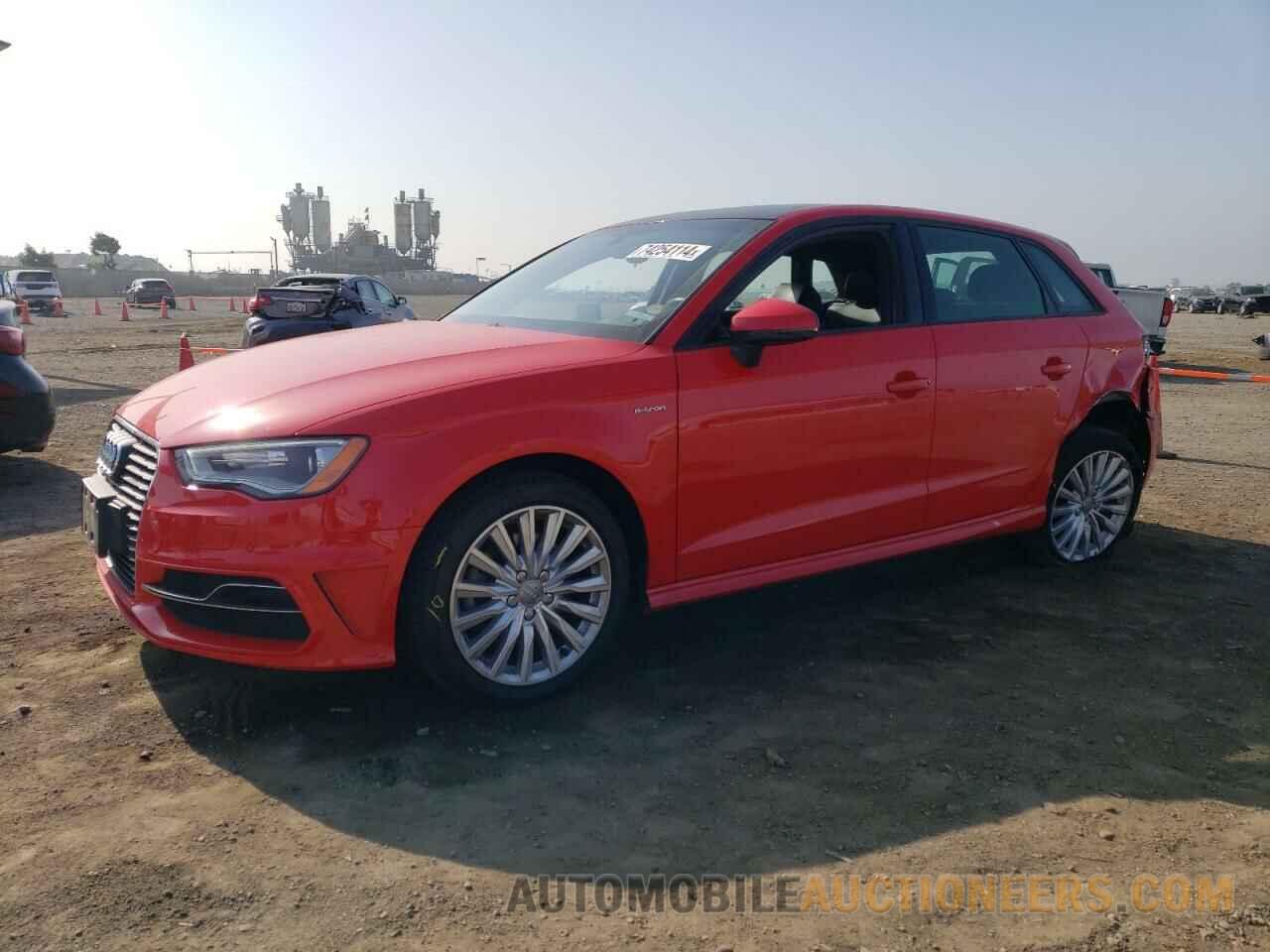 WAUUPBFF7GA163704 AUDI A3 2016