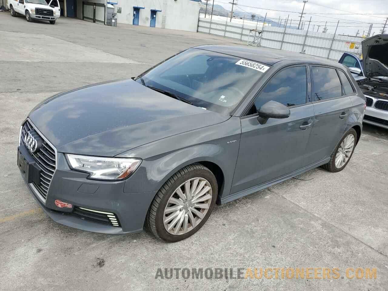 WAUUPBFF7JA068065 AUDI A3 2018