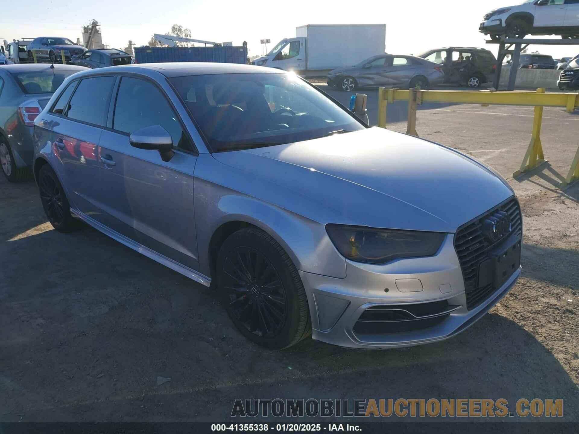 WAUUPBFF9GA064429 AUDI A3 E-TRON 2016