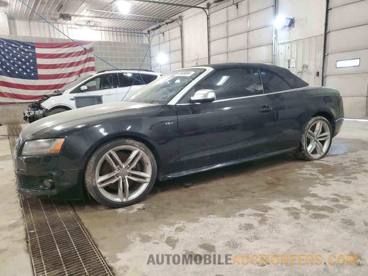 WAUVGAFH0BN004511 AUDI S5-RS5 2011