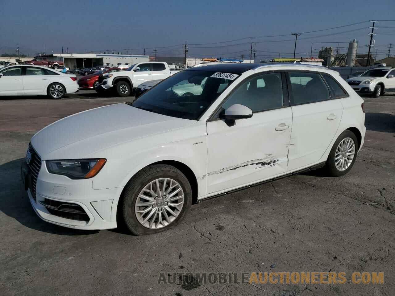 WAUVPBFFXGA116655 AUDI A3 2016