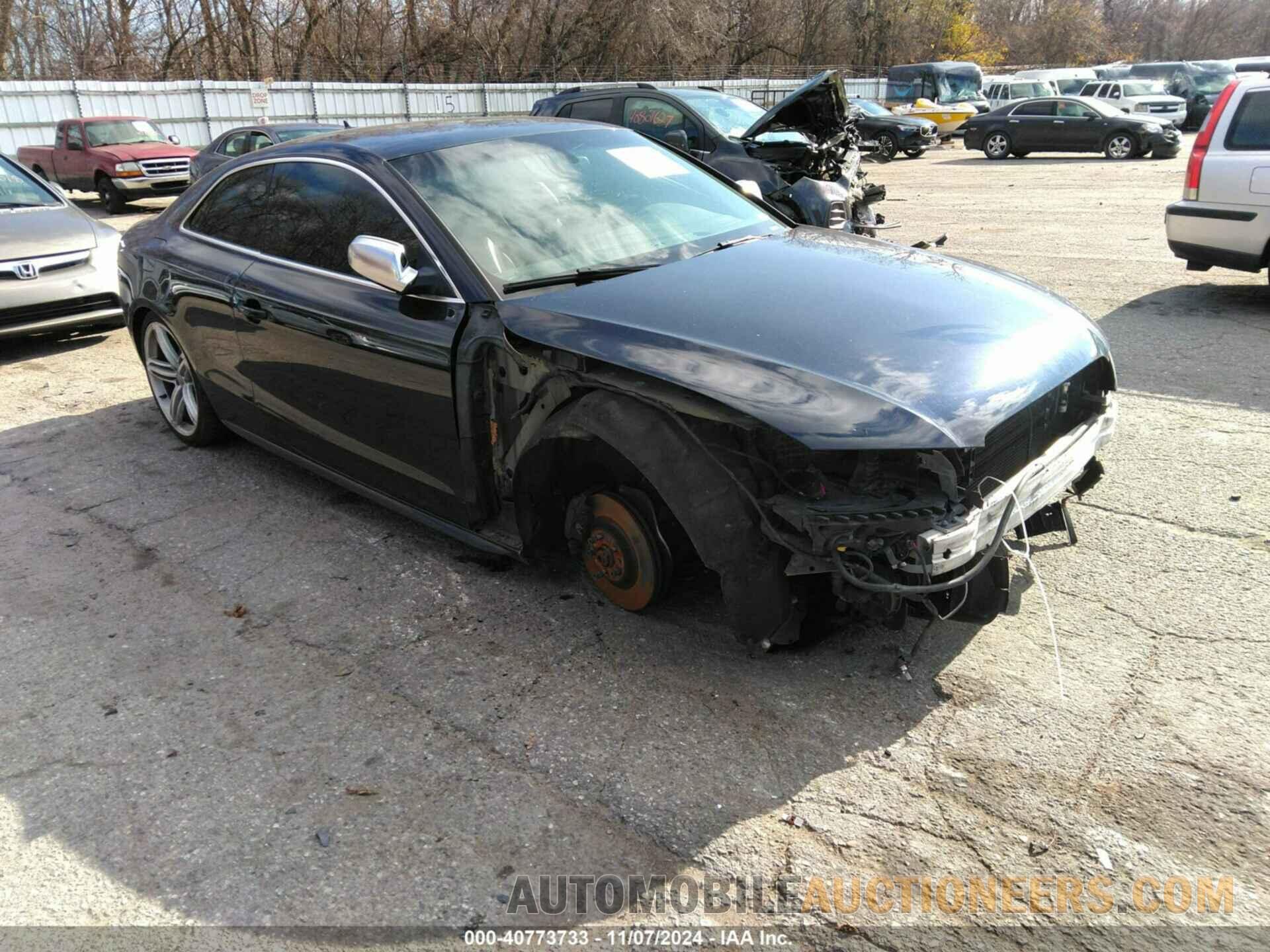 WAUVVAFR3BA030977 AUDI S5 2011