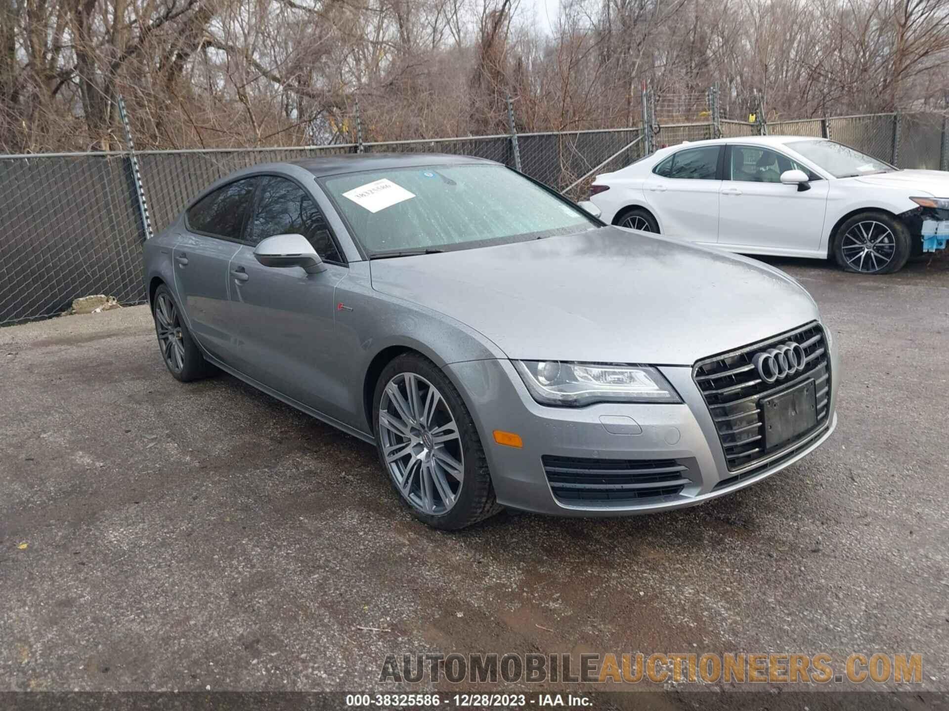 WAUWGAFC3FN018319 AUDI A7 2015