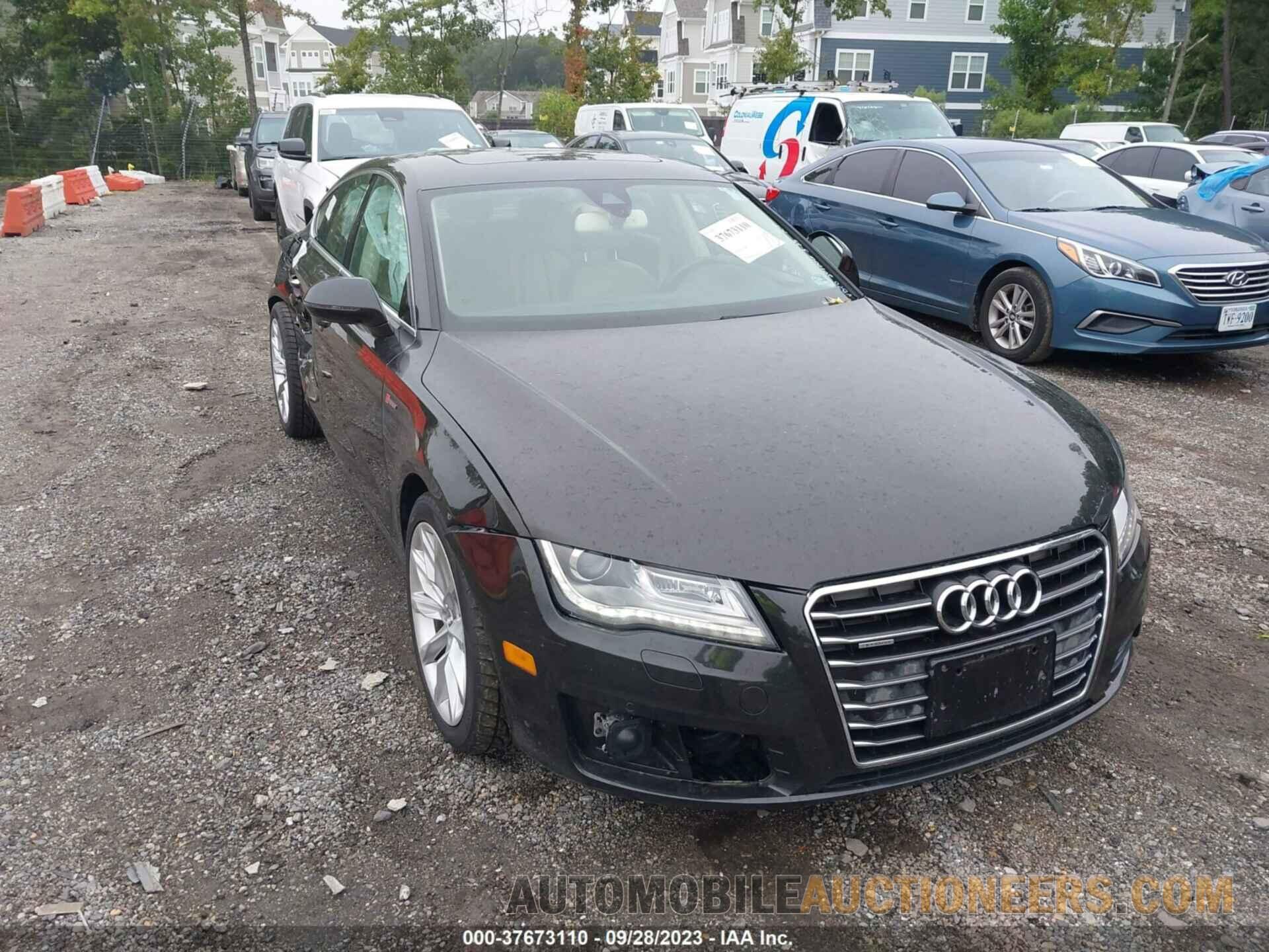 WAUWGAFC7FN018887 AUDI A7 2015