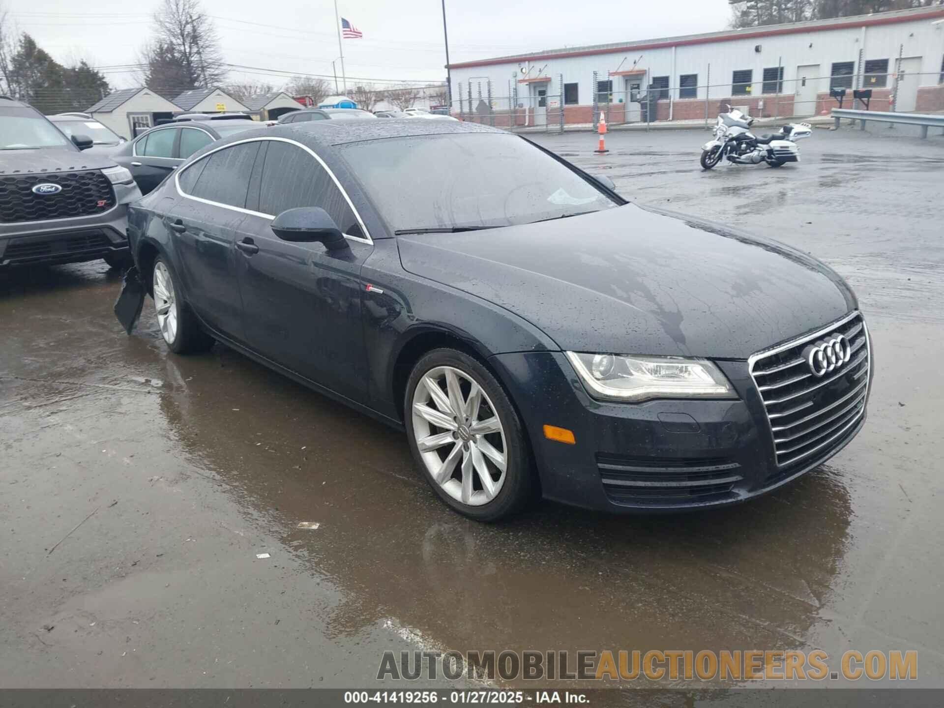 WAUYGAFC3CN132163 AUDI A7 2012