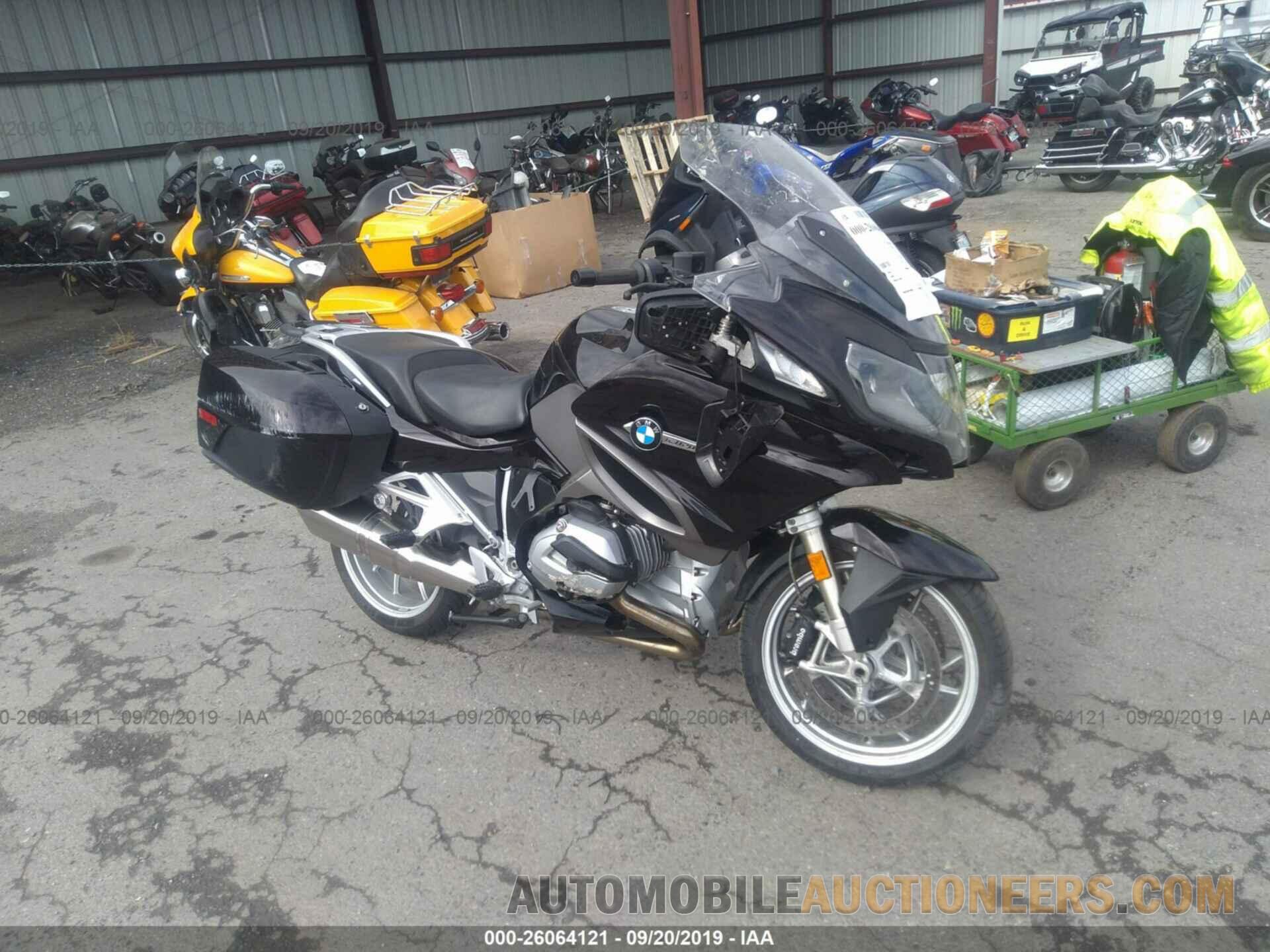 WB10A1300GZ195891 BMW R1200 2016