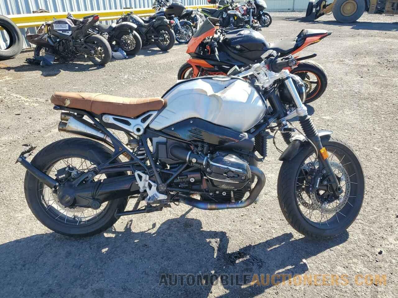 WB10J3306JZ794412 BMW R-SERIES 2018