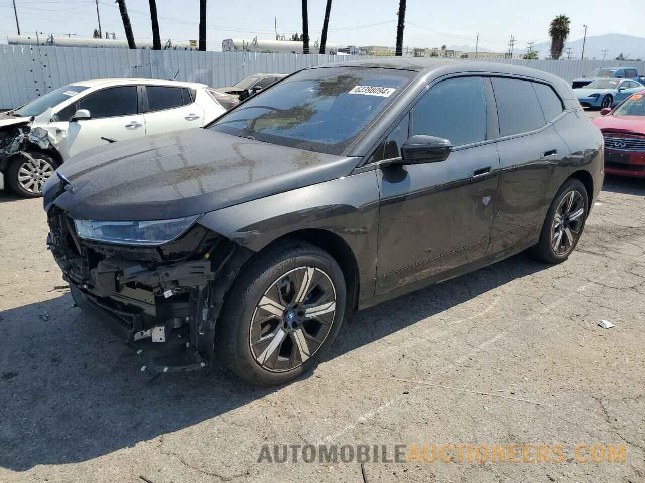 WB523CF01PCM01988 BMW IX XDRIVE5 2023