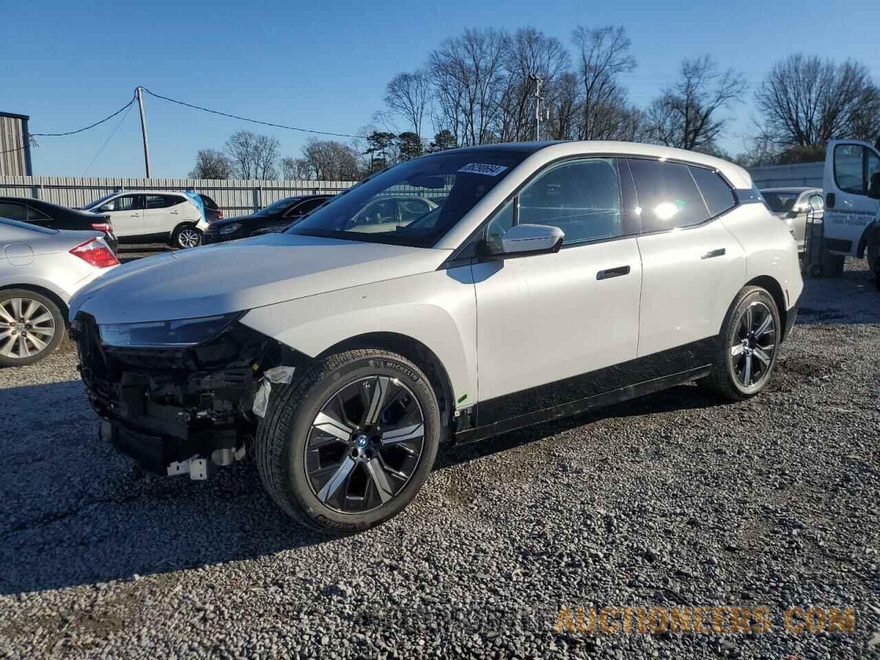 WB523CF01RCN49013 BMW IX XDRIVE5 2024