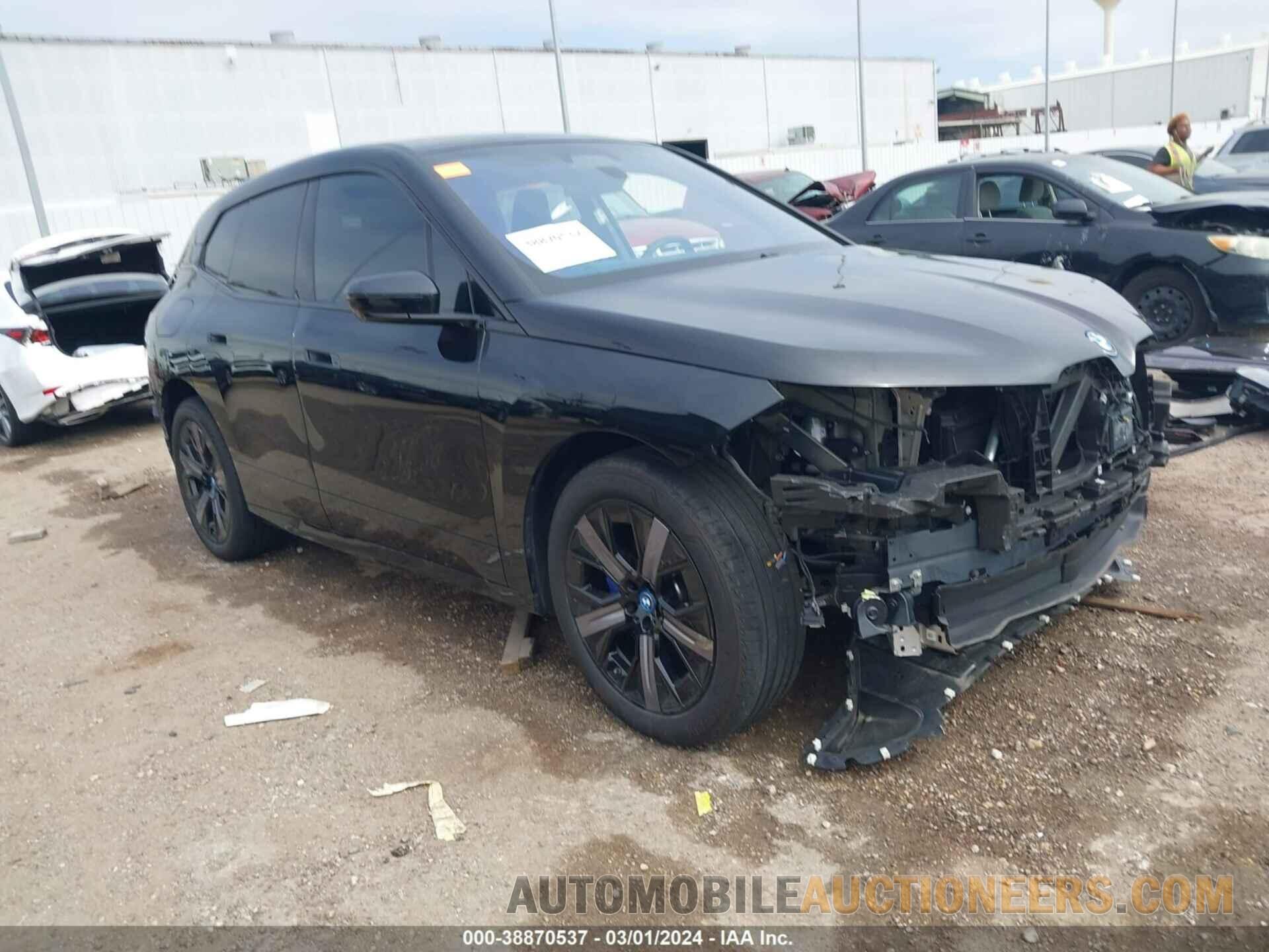 WB523CF03RCN06356 BMW IX 2024