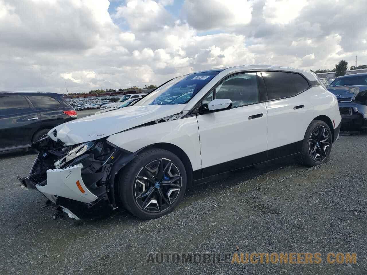 WB523CF03RCP37032 BMW IX XDRIVE5 2024