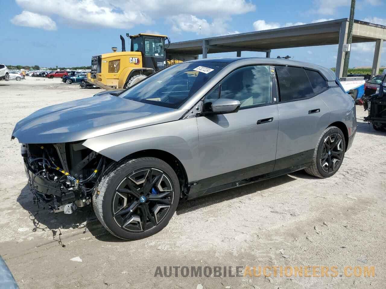 WB523CF09RCN76671 BMW IX XDRIVE5 2024