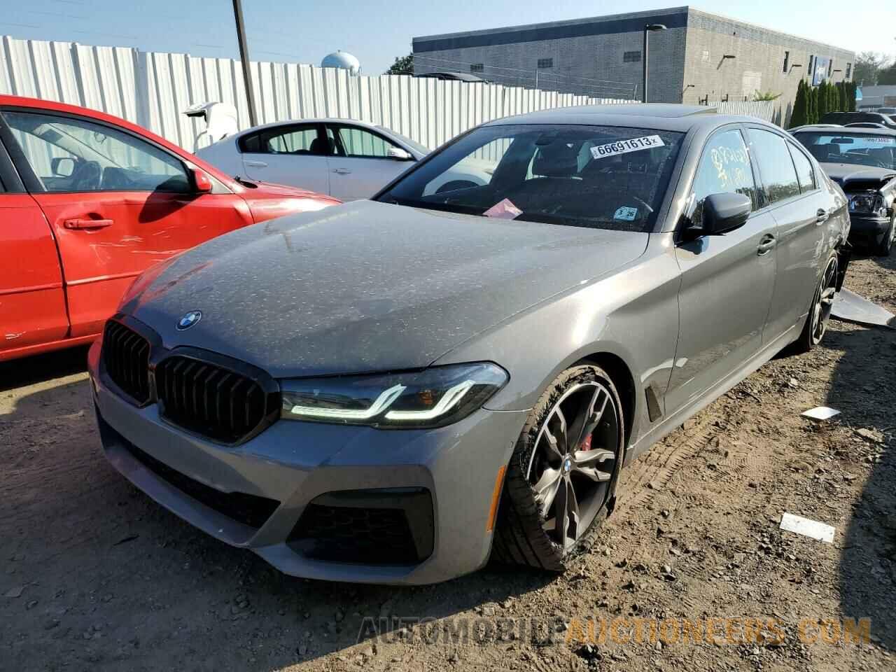 WBA13BK02MCG22088 BMW M5 2021