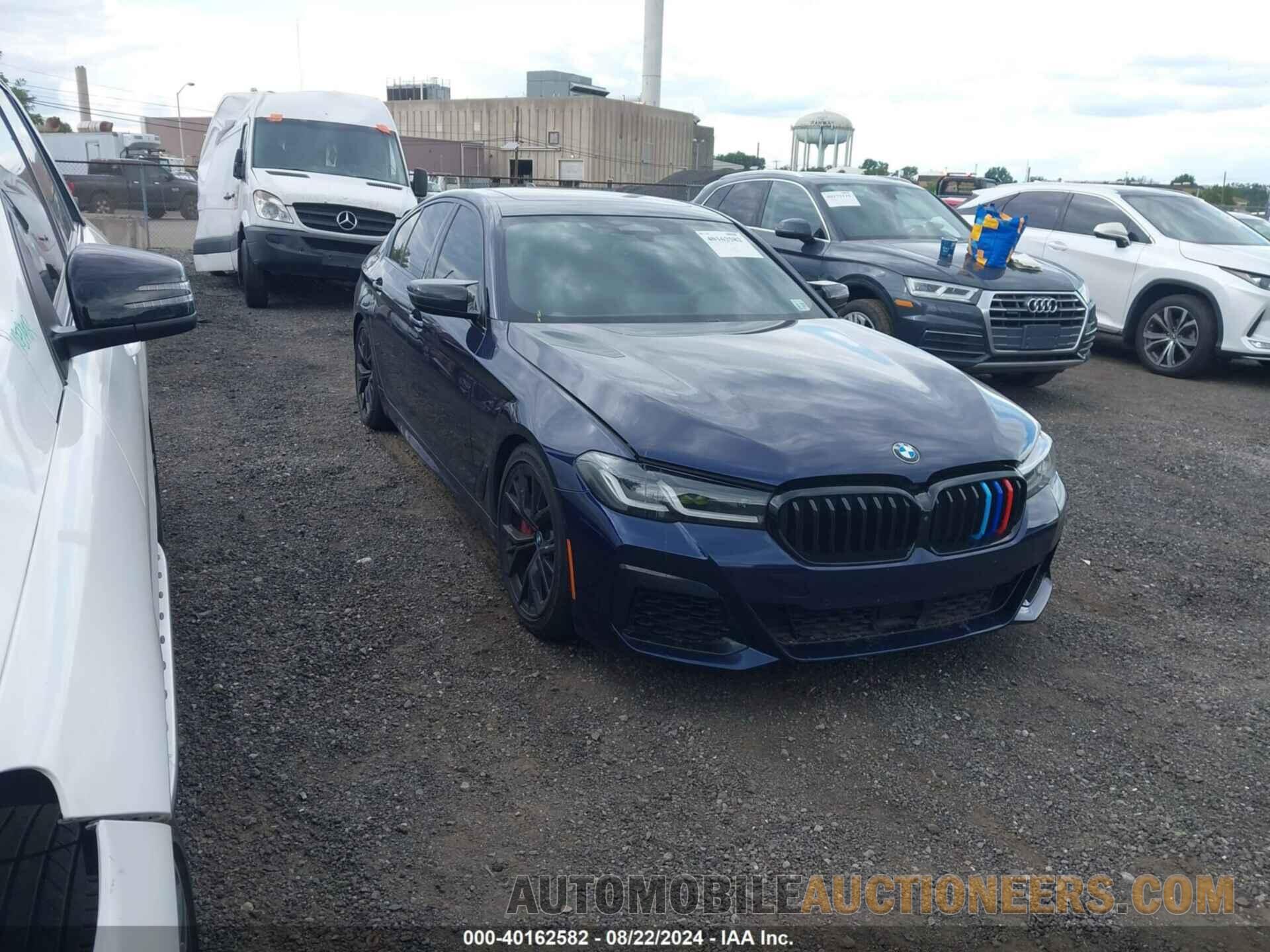 WBA13BK05NCJ60379 BMW M550 2022