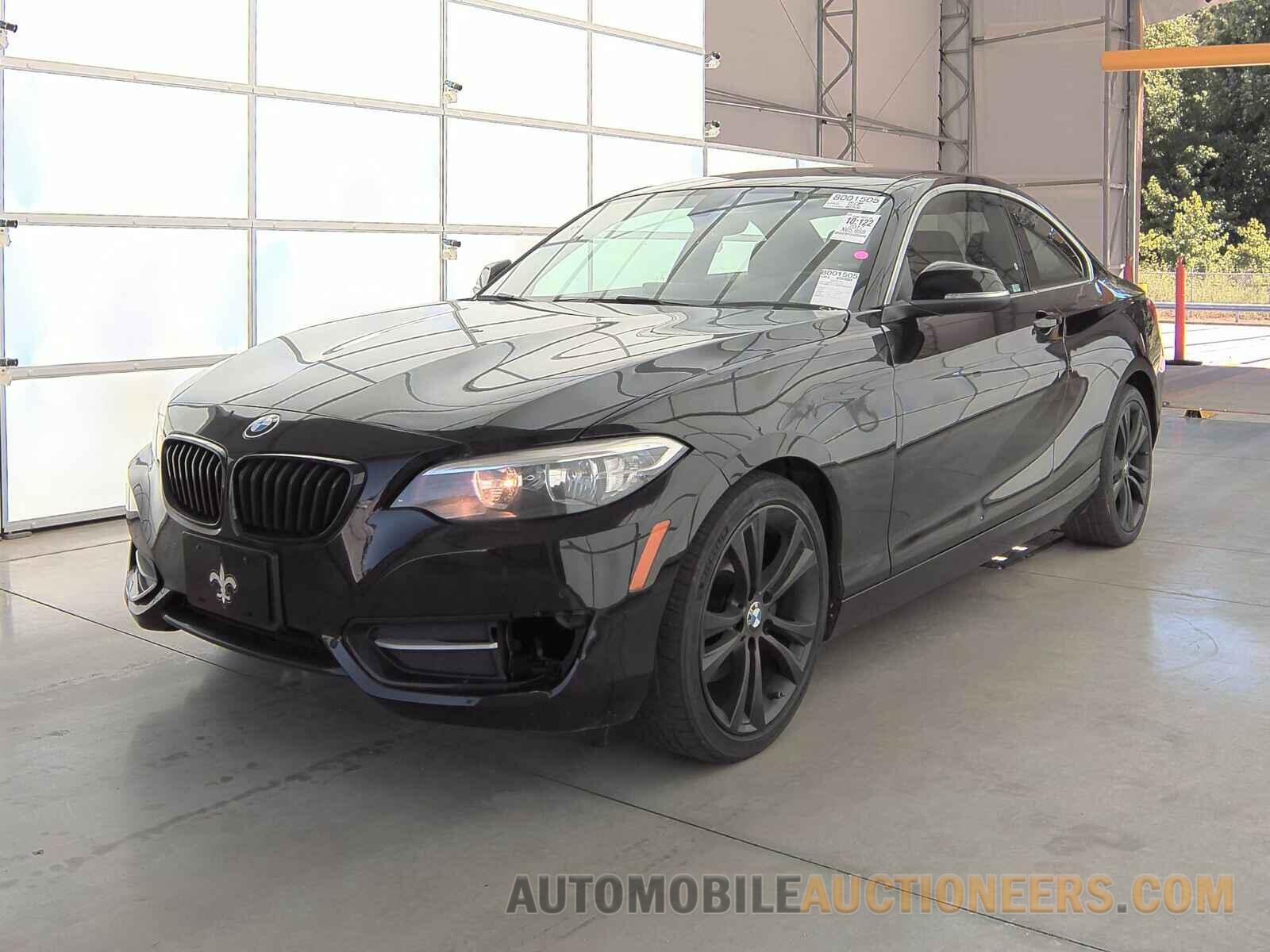 WBA2F9C32HV664801 BMW 2 Series 2017