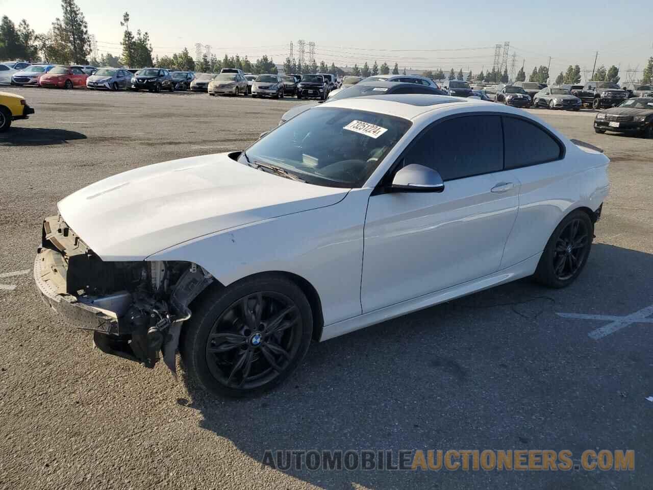 WBA2G1C39HV638985 BMW M2 2017