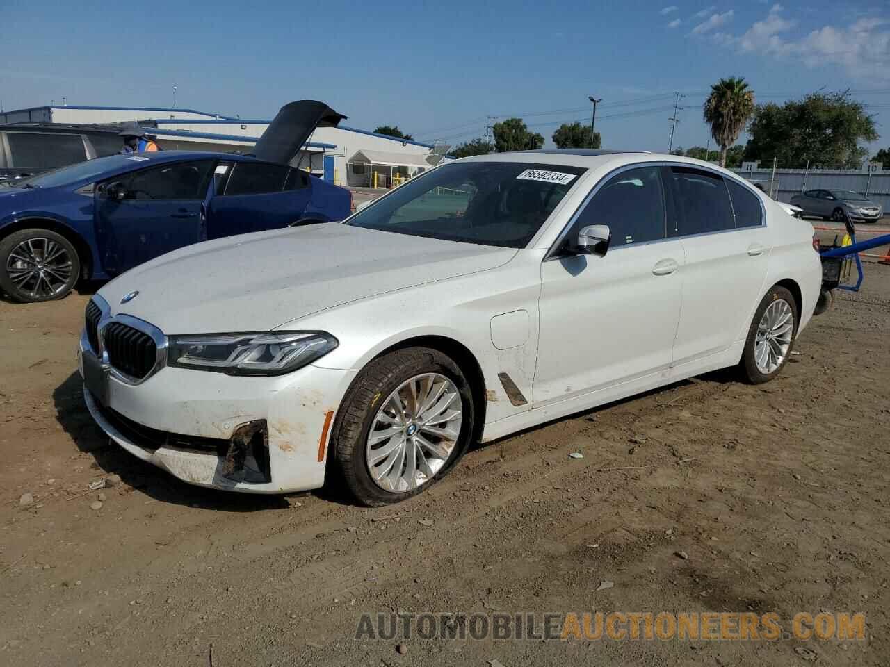 WBA33AG02MCF25369 BMW 5 SERIES 2021